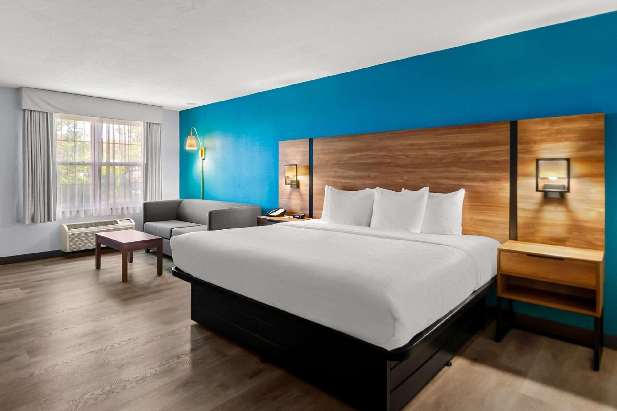 Clarion Inn Falls Church-Arlington Extérieur photo