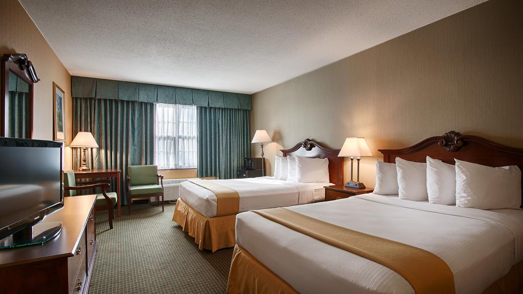 Clarion Inn Falls Church-Arlington Extérieur photo