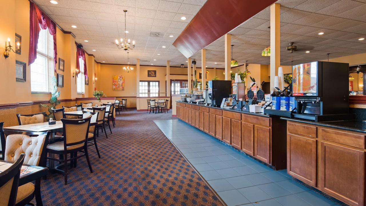 Clarion Inn Falls Church-Arlington Extérieur photo