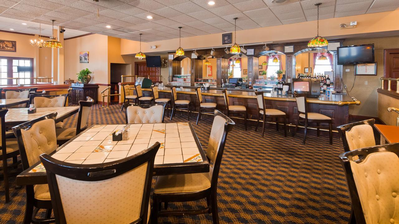 Clarion Inn Falls Church-Arlington Extérieur photo